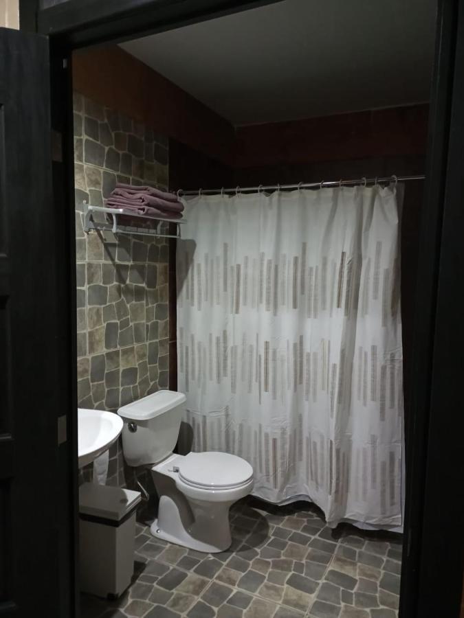 Hostal La Minga Чайтен Экстерьер фото